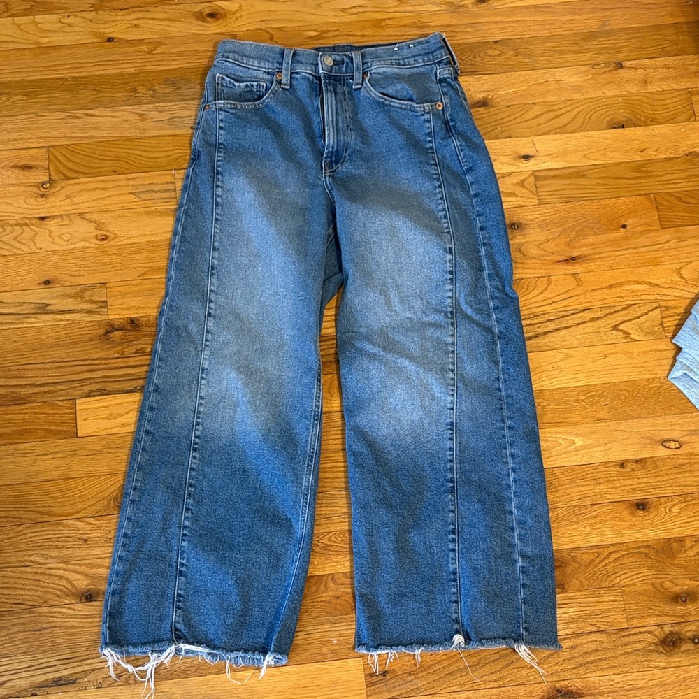 GAP Wide Leg Raw Hem Blue Women's Ankle length jeans